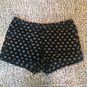 Gap black shorts with white design